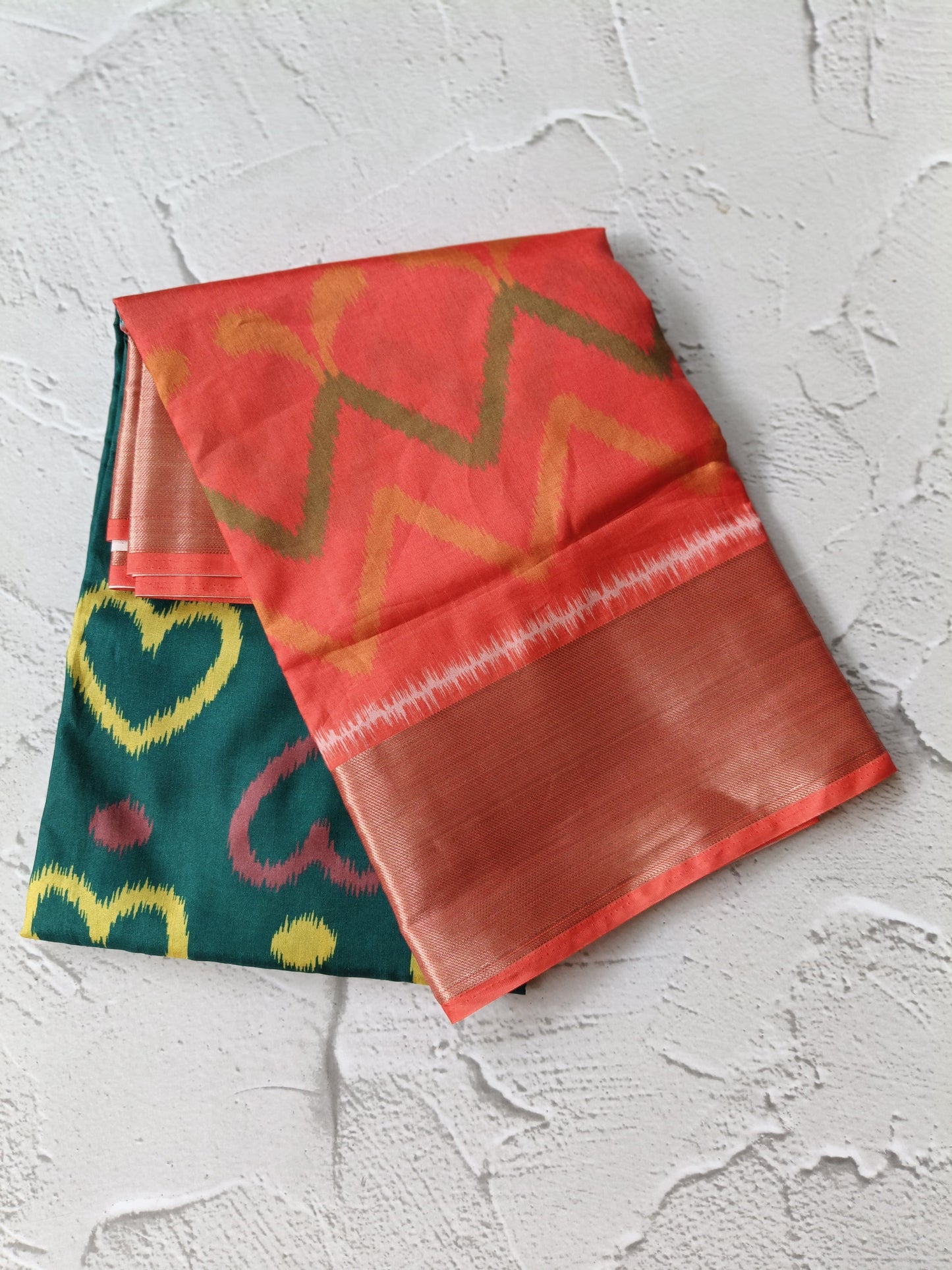 Lightweight Ikkat Dola Soft Silk Saree – Elegant Daily & Festive Wear