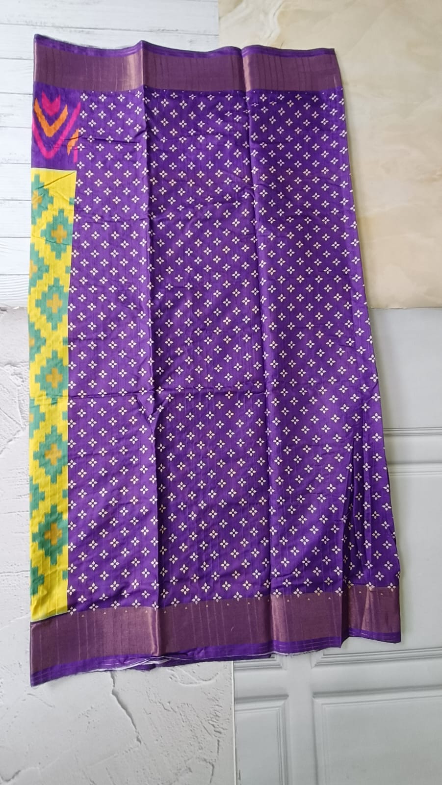 Lightweight Ikkat Dola Soft Silk Saree – Elegant Daily & Festive Wear