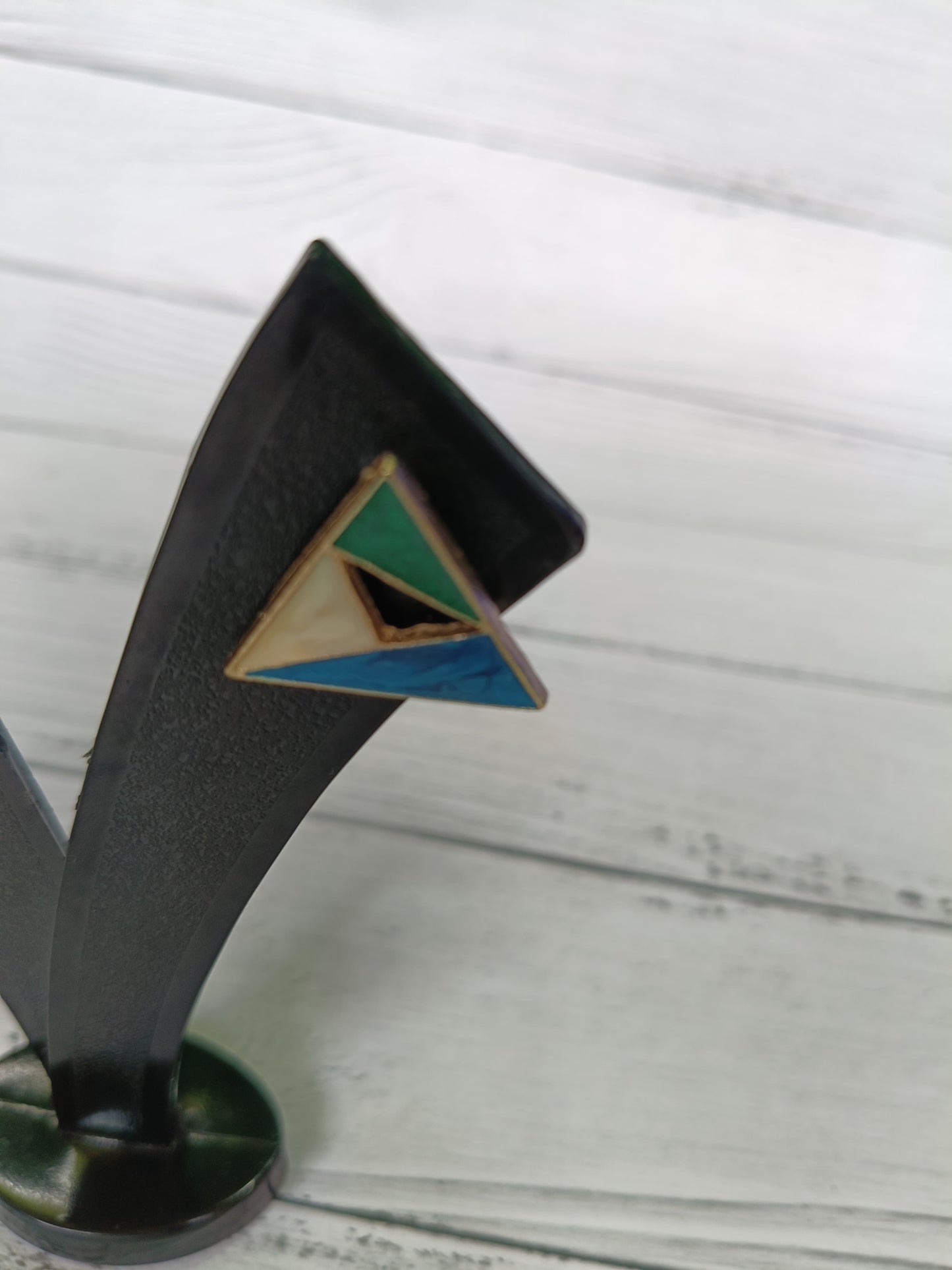 trendy earrings for women