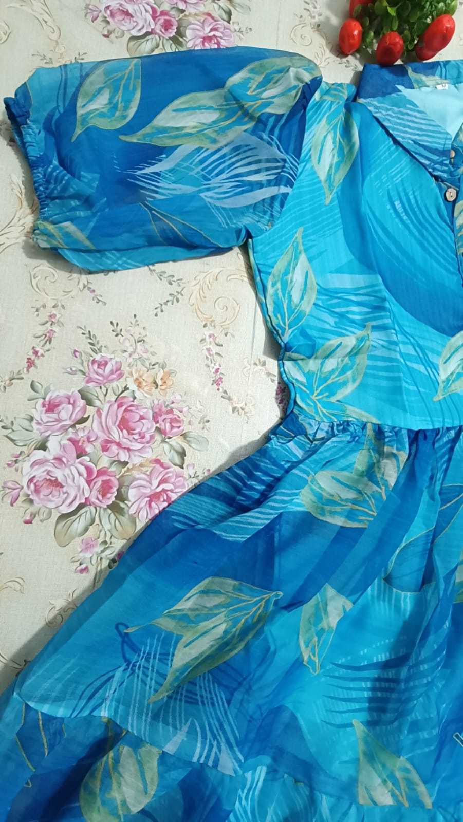 gown