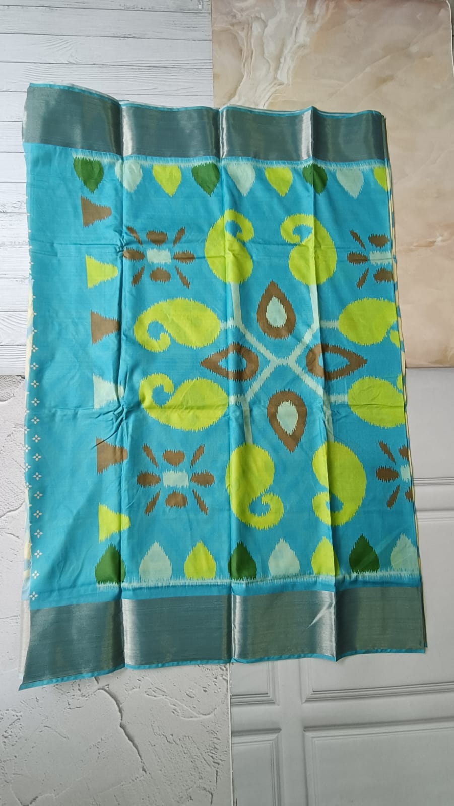Lightweight Ikkat Dola Soft Silk Saree – Elegant Daily & Festive Wear