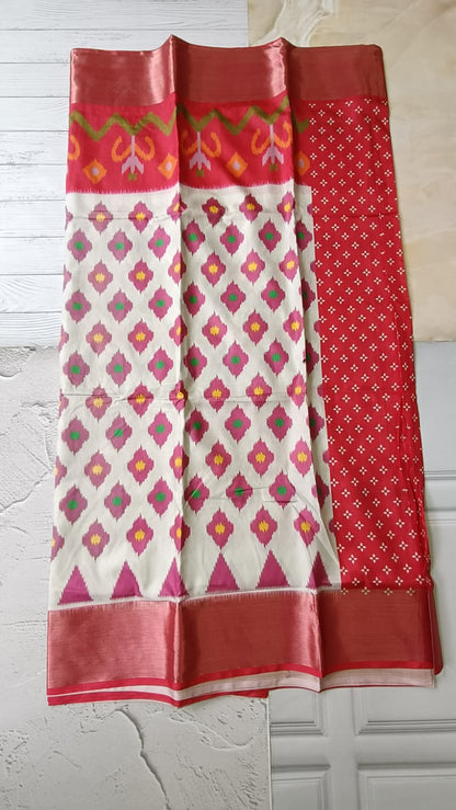 Lightweight Ikkat Dola Soft Silk Saree – Elegant Daily & Festive Wear