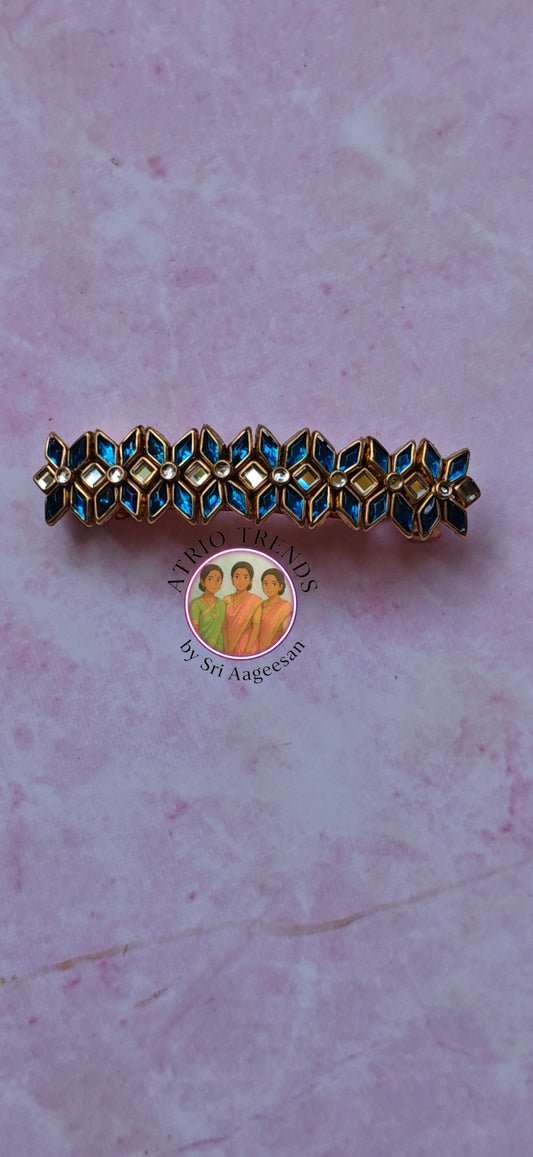 Kundan hair clip Blue