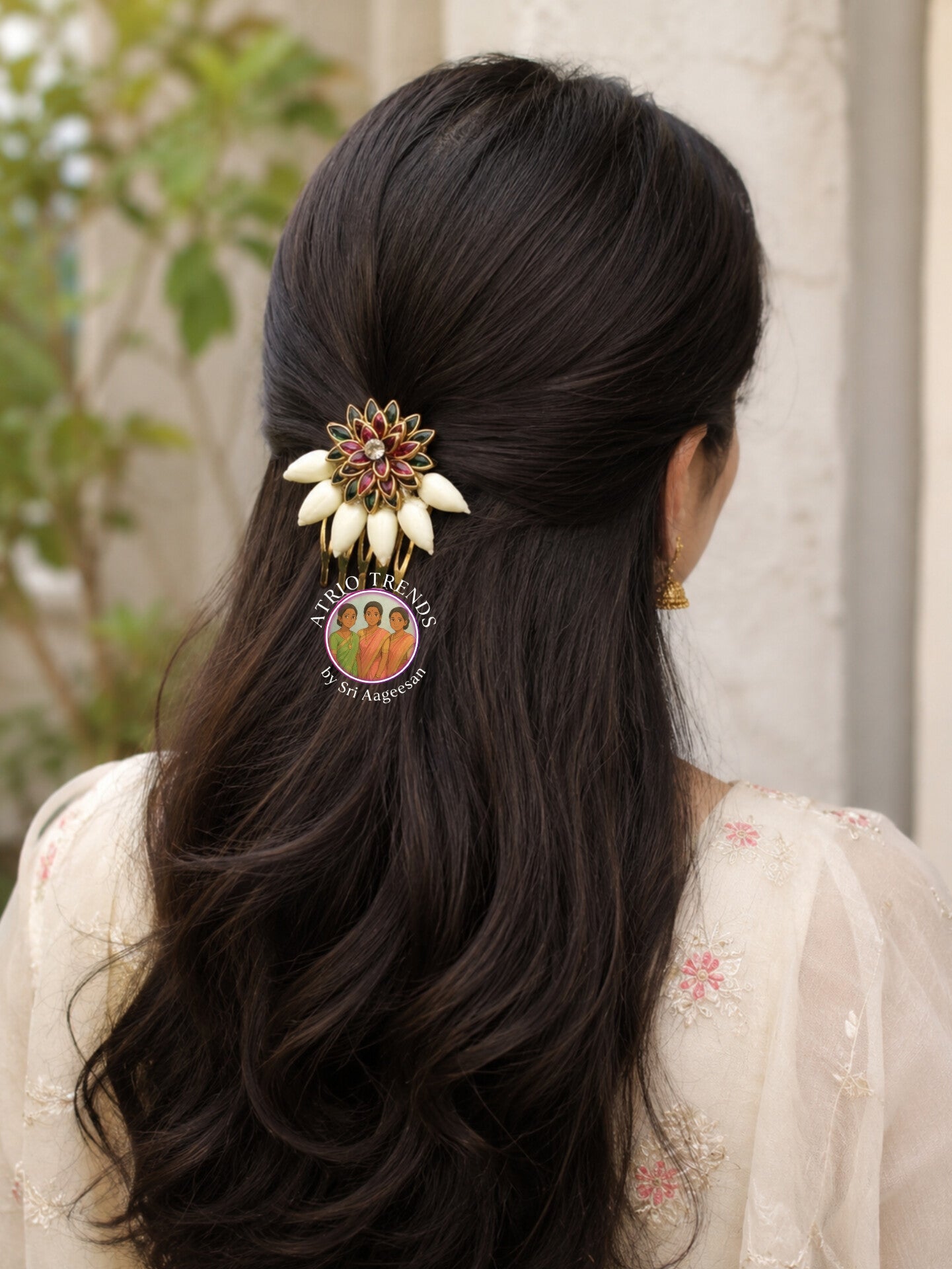 Jasmine Flora Grace Comb