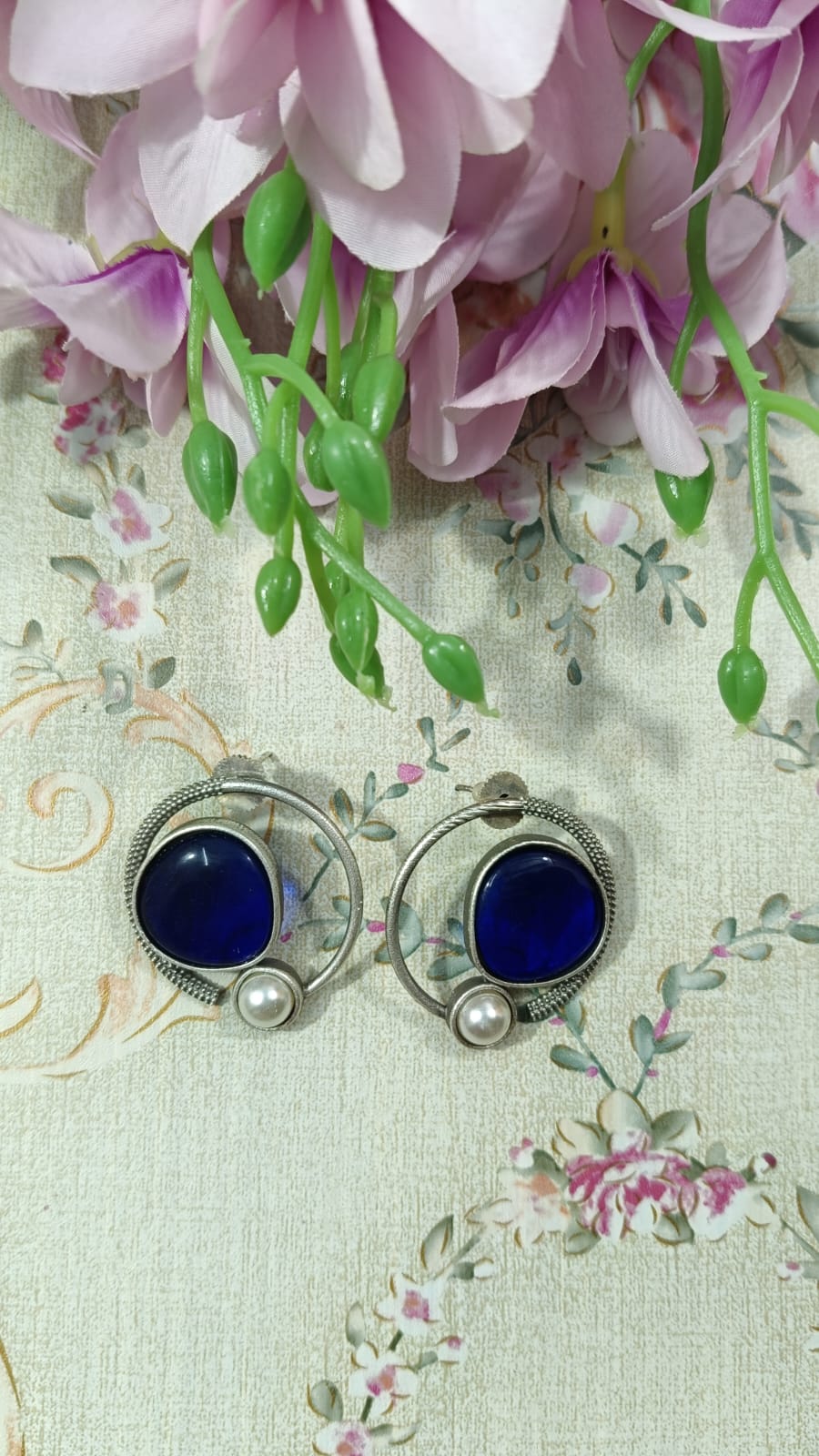 stud earrings