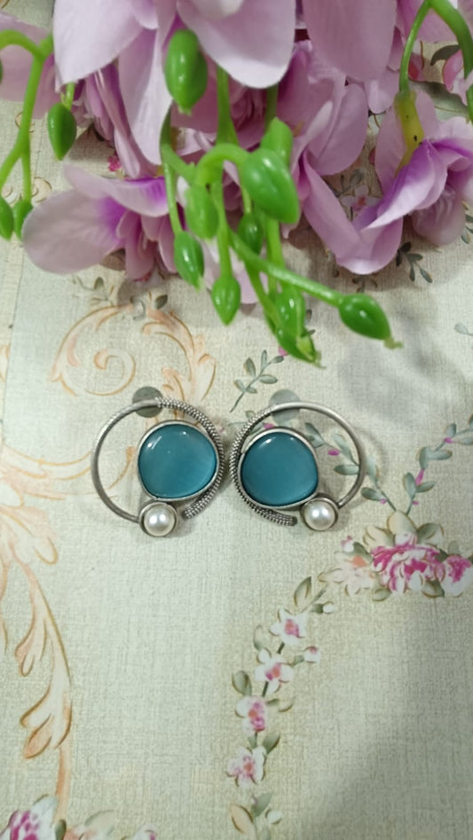 stud earrings