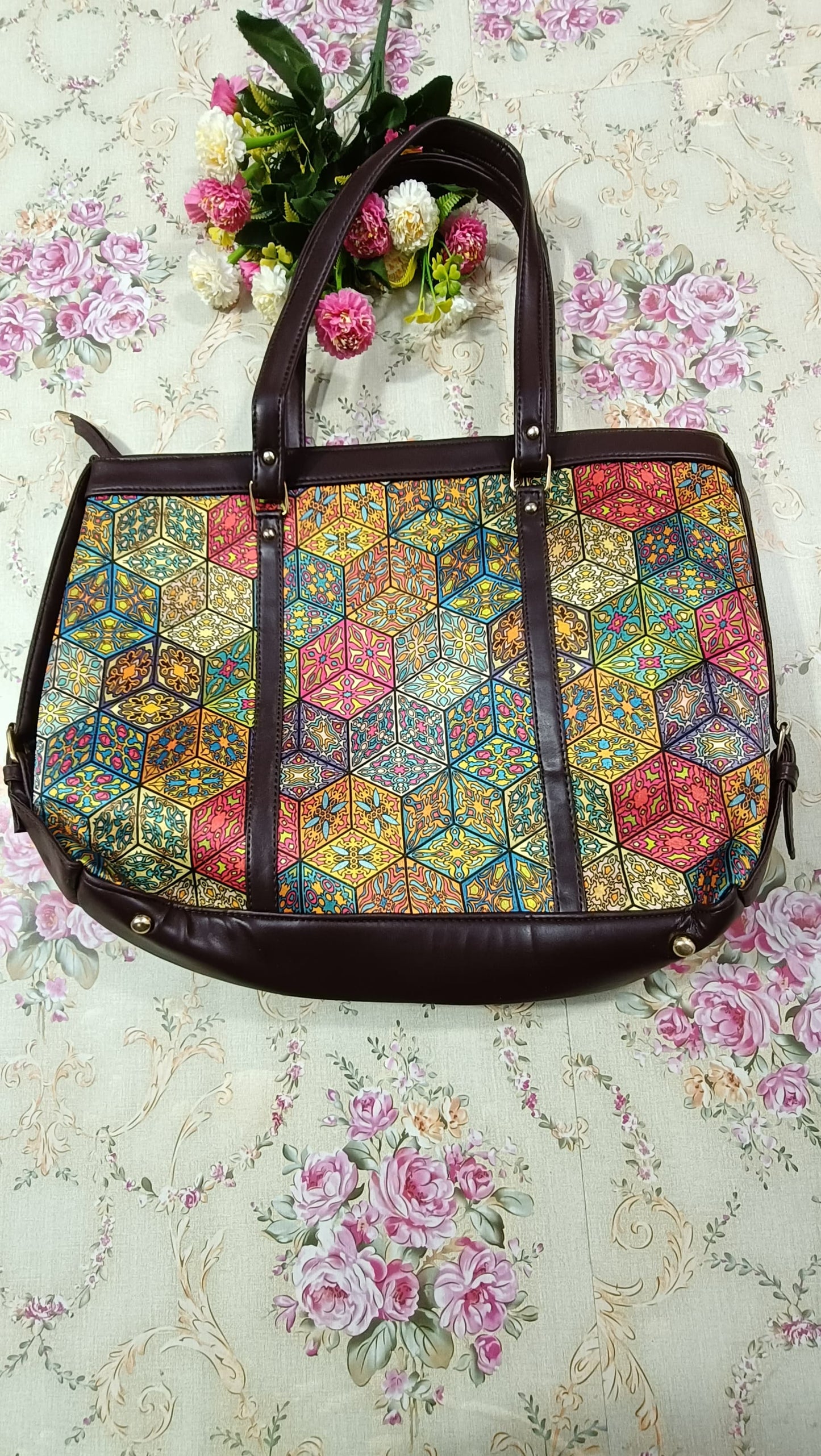 trendy laptop bag 