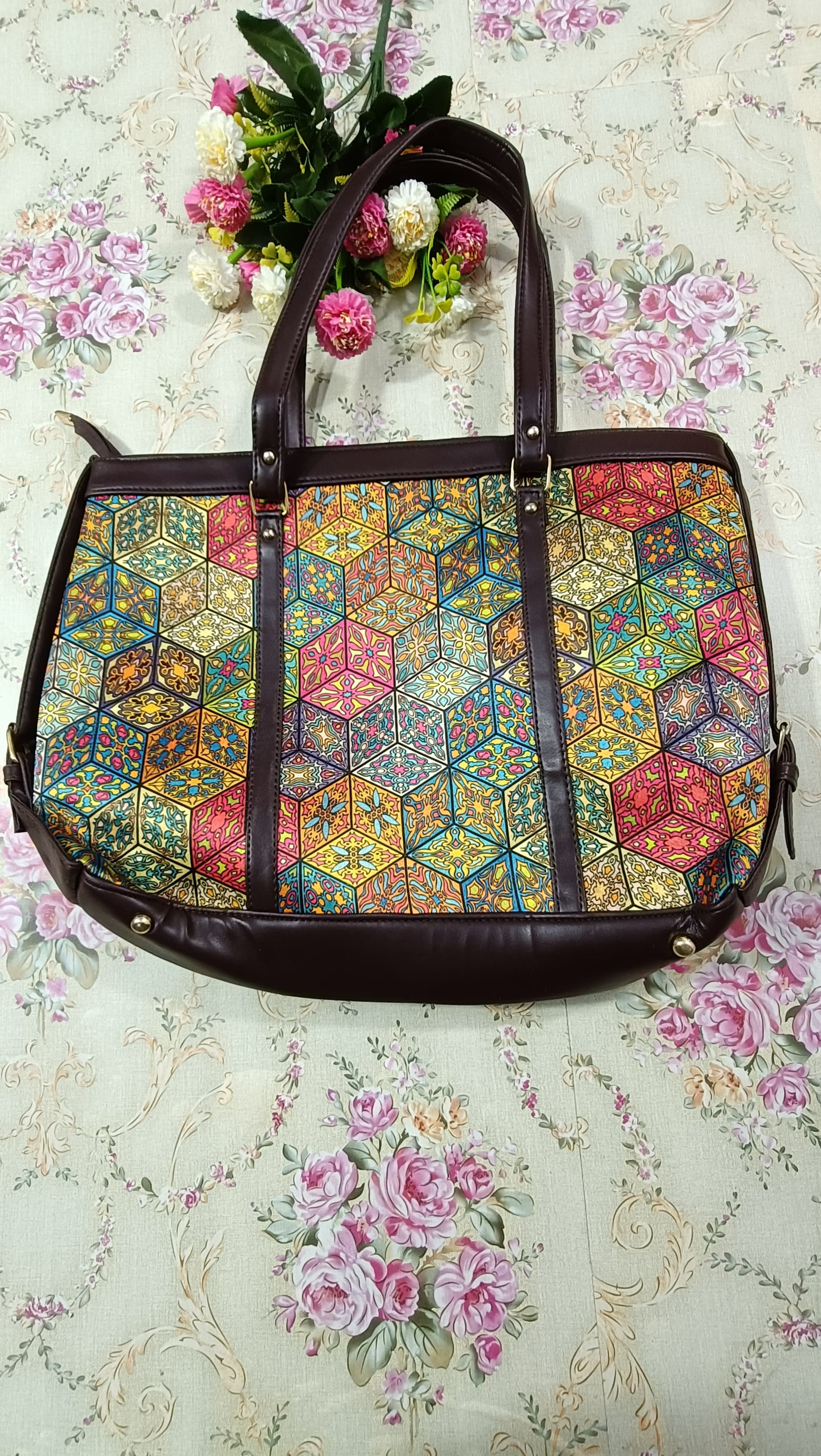 trendy laptop bag 