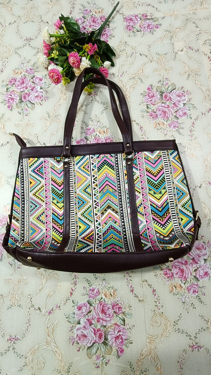 trendy laptop bag 