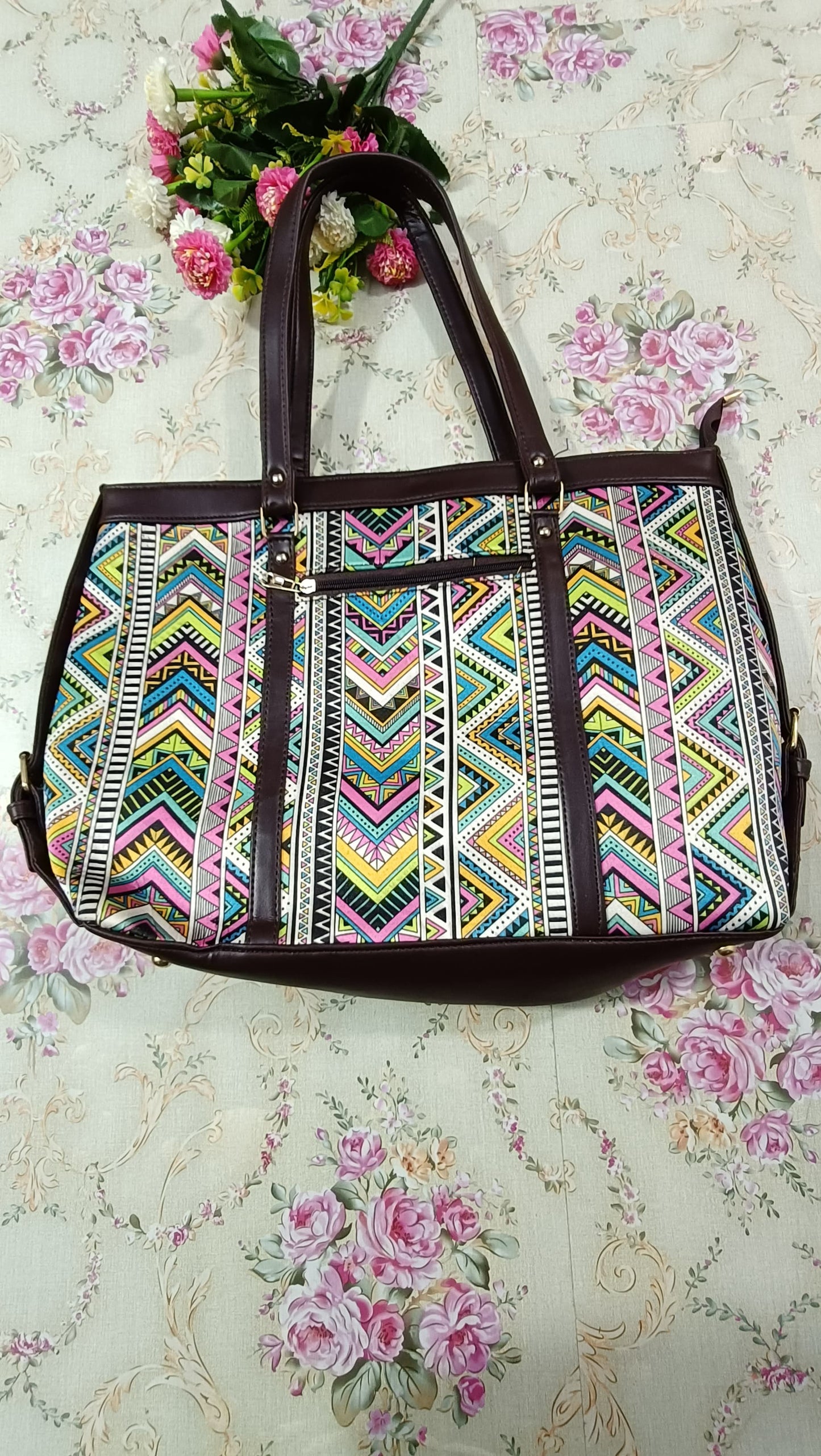 trendy laptop bag 