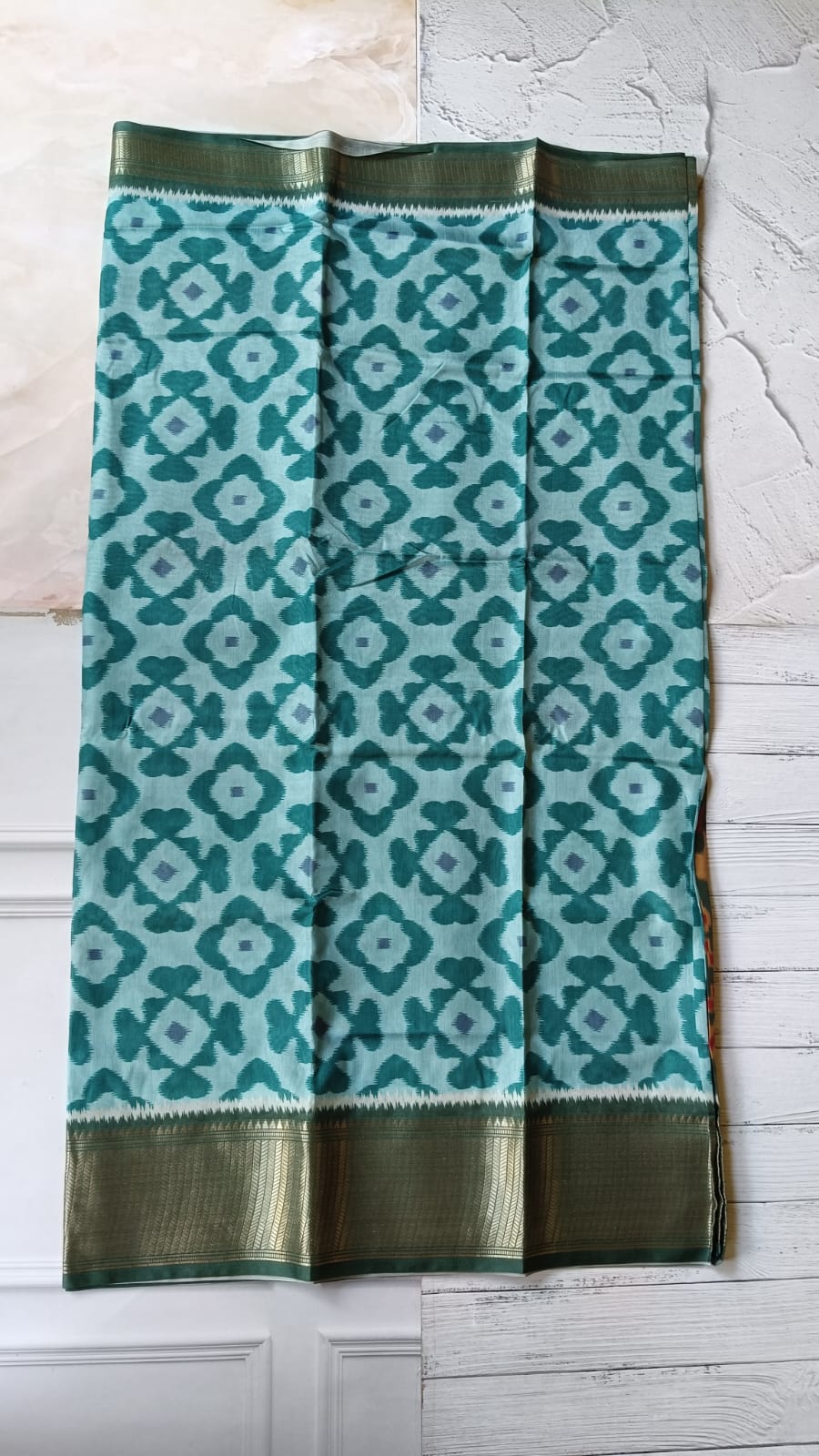 Lightweight Ikkat Dola Soft Silk Saree – Elegant Daily & Festive Wear