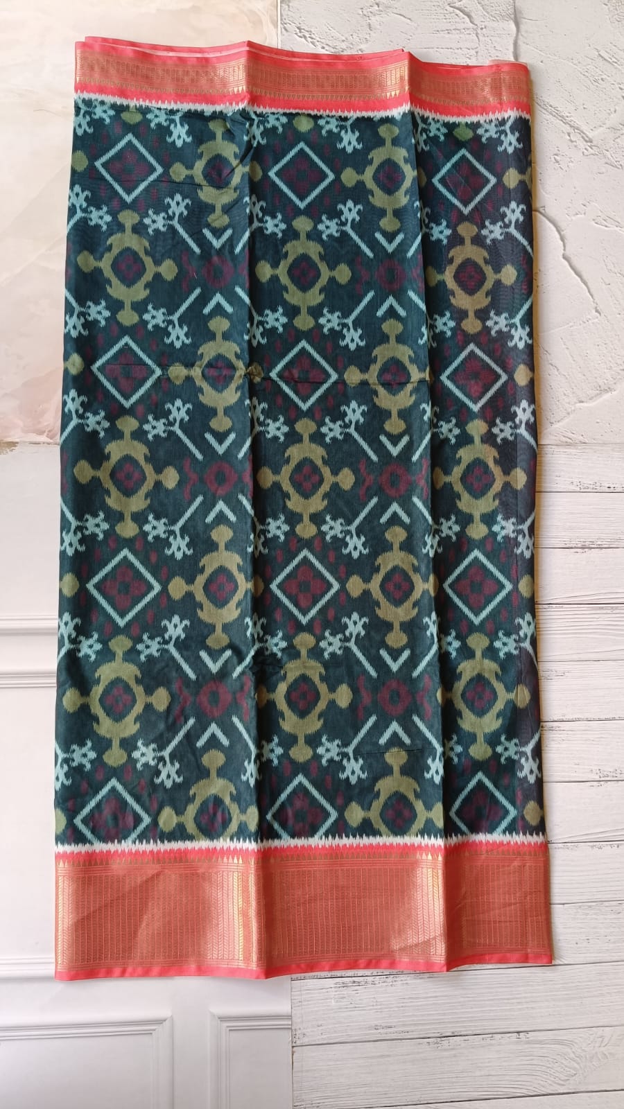 Lightweight Ikkat Dola Soft Silk Saree – Elegant Daily & Festive Wear