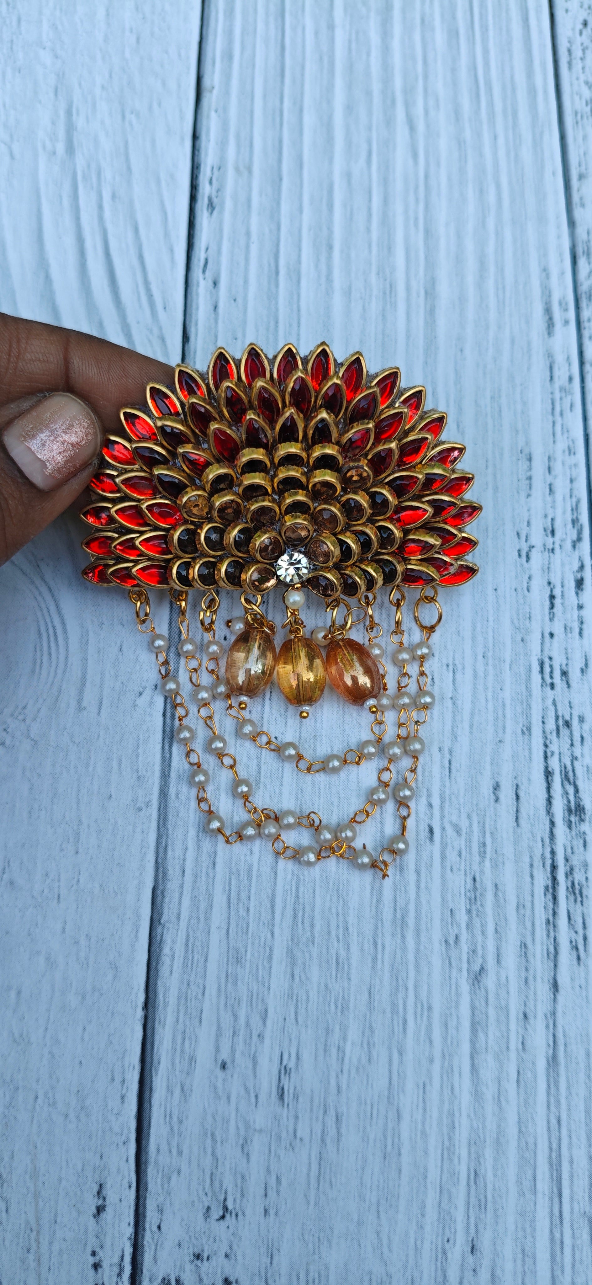 red kundan hair clip
